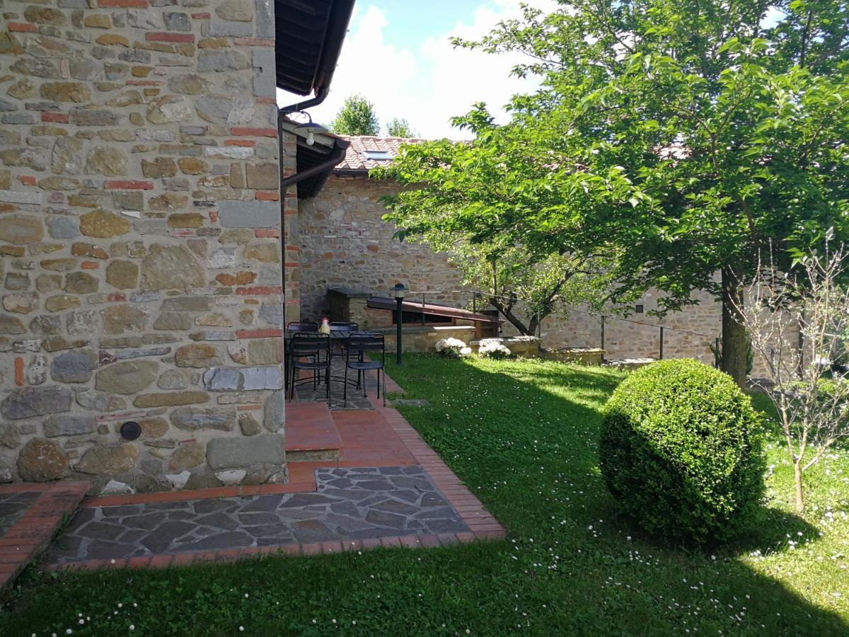 Residence Il Poggiolino Montecarelli Luaran gambar